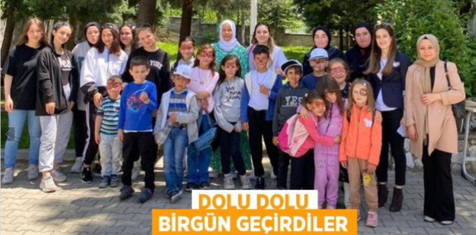 Dolu dolu birgün geçirdiler